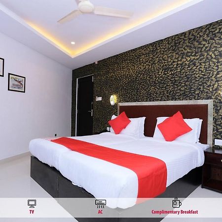 Capital O 61059 Green Life Hotel Kochi Luaran gambar
