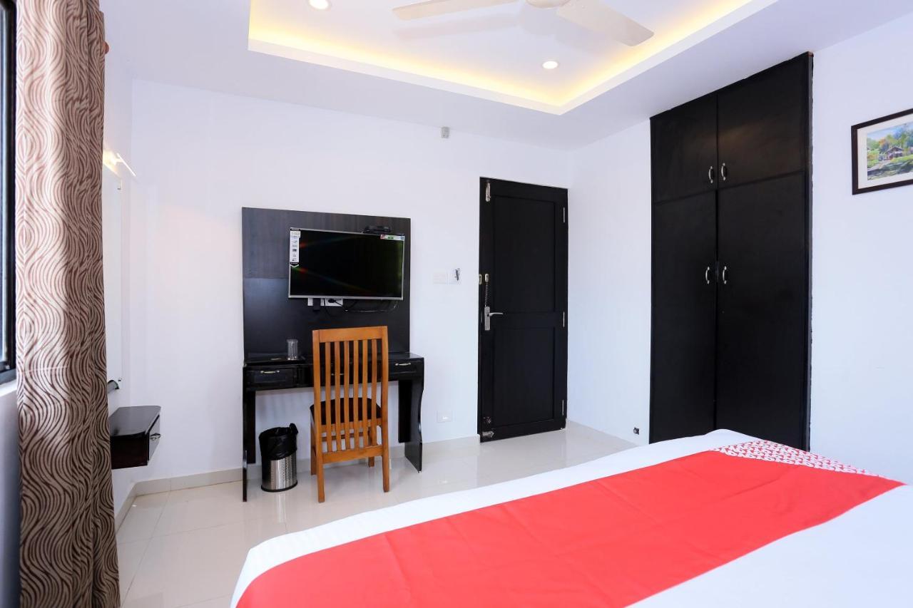 Capital O 61059 Green Life Hotel Kochi Luaran gambar